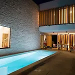 Villa 2 In 1 *